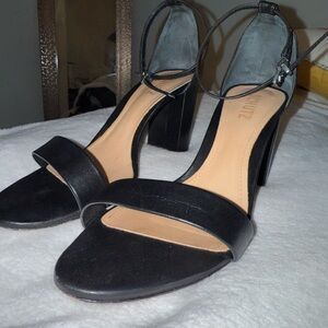 Black Elegant Heels with Ankle Strap